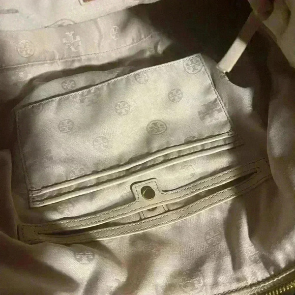 Tory Burch Shoulder Bag - Picture 5 of 9